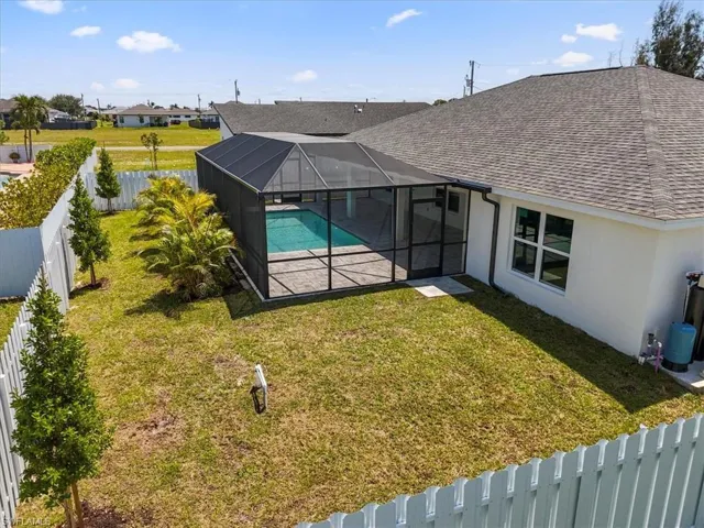 1623 NW 11th  TER, Cape Coral, FL 33993