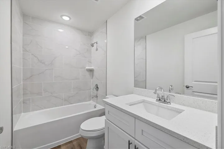 1623 NW 11th  TER, Cape Coral, FL 33993