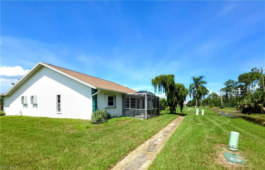 3320 Sabal Springs BLVD, North Fort Myers, FL 33917,225063433