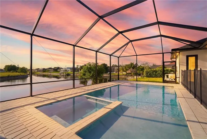 2305 Sw 15th Pl, Cape Coral, Florida 33991