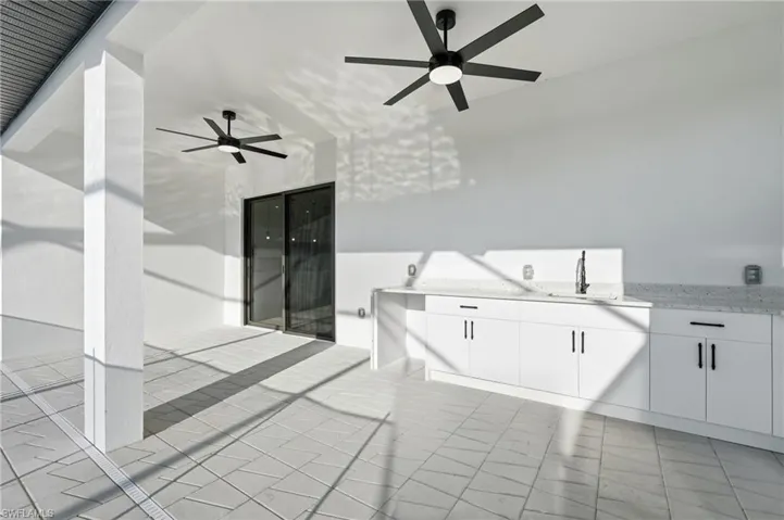 2305 Sw 15th Pl, Cape Coral, Florida 33991