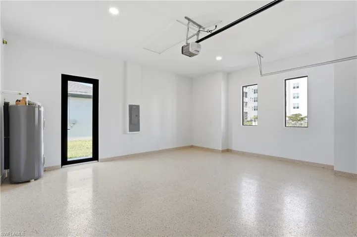 2305 Sw 15th Pl, Cape Coral, Florida 33991