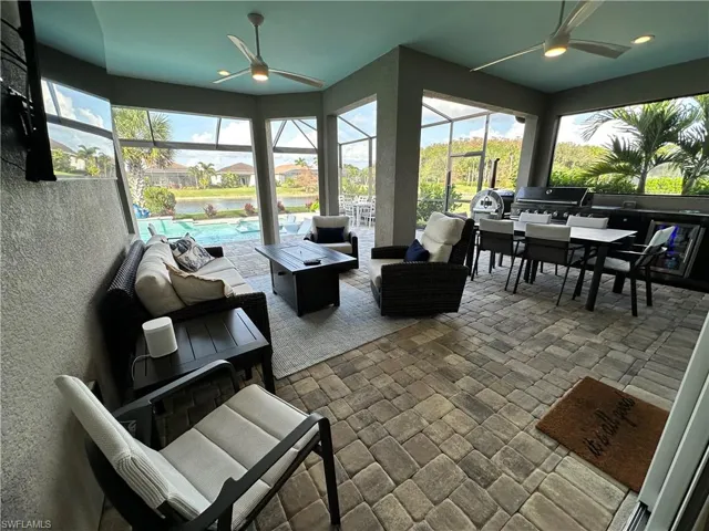 Covered Lanai area