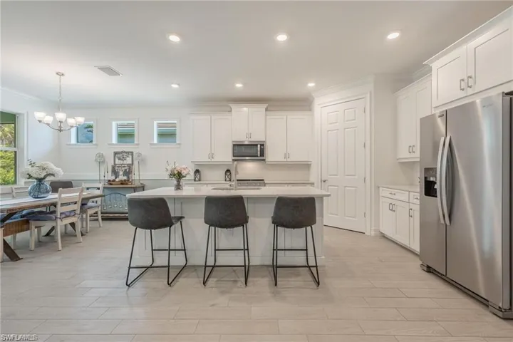 299 Tamarindo Ln, Naples, Florida 34114