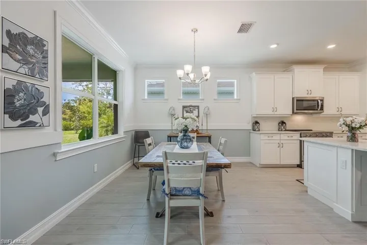 299 Tamarindo Ln, Naples, Florida 34114