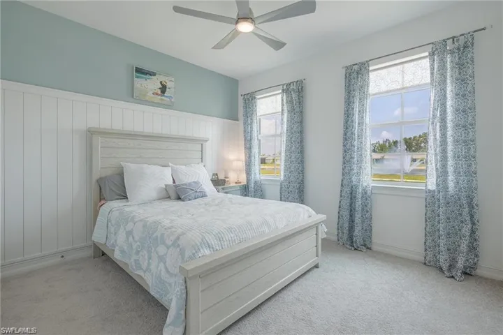 299 Tamarindo Ln, Naples, Florida 34114