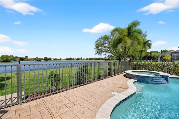 12532 Stone Tower Loop, Fort Myers, Florida 33913