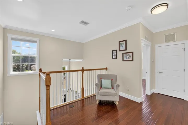 Loft/Landing area