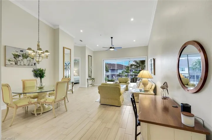 800 Breakaway Ln 203, Naples, Florida 34108