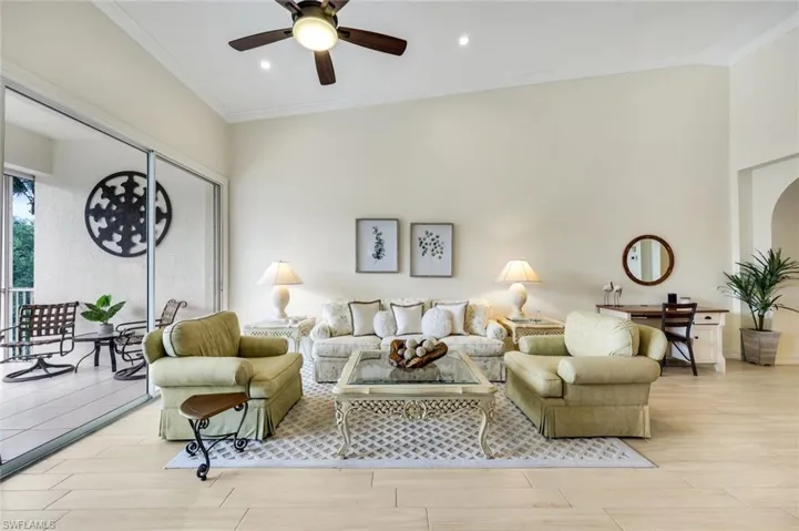 800 Breakaway Ln 203, Naples, Florida 34108