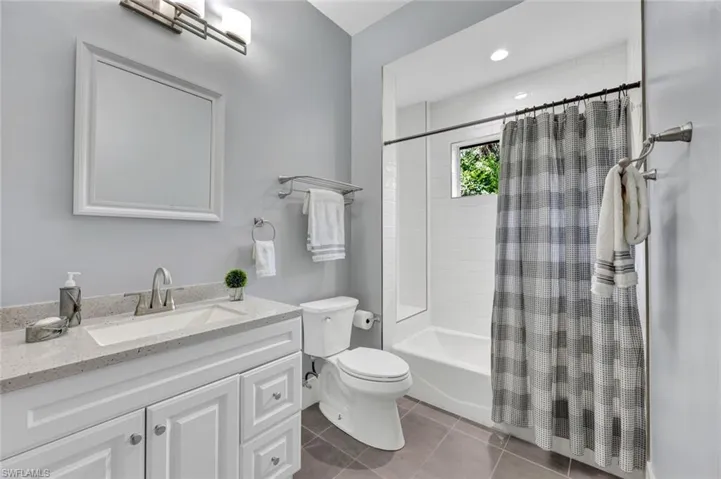 Ensuite Bath