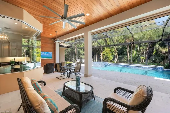Peaceful Privacy Surrounding the Outdoors