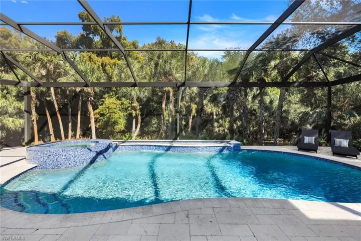 New Panorama-Panel Lanai Enclosure & Lush Tropical Landscape Beyond