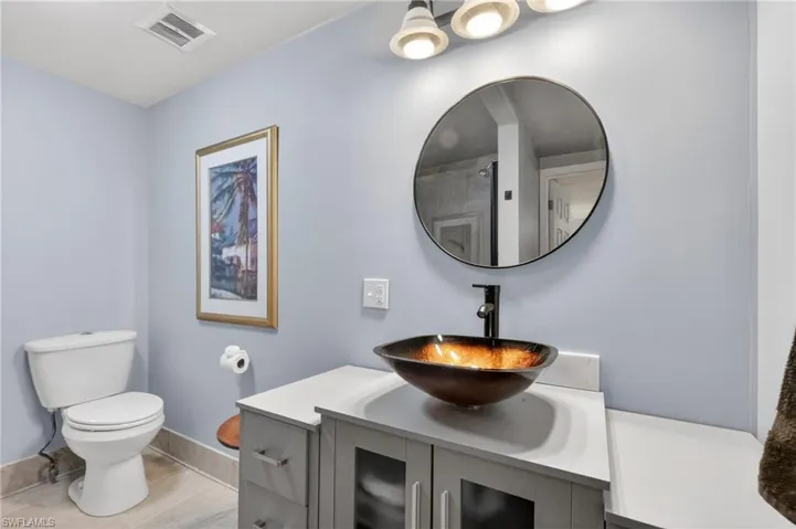 5201 Forest Park Dr, North Fort Myers, Florida 33917