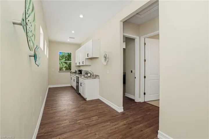 4120 3rd Ave Nw, Naples, Florida 34119