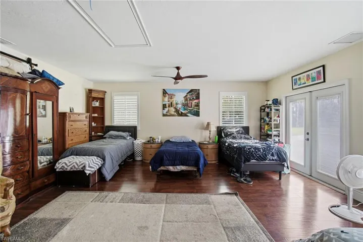 4120 3rd Ave Nw, Naples, Florida 34119