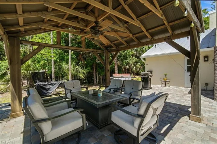4120 3rd Ave Nw, Naples, Florida 34119