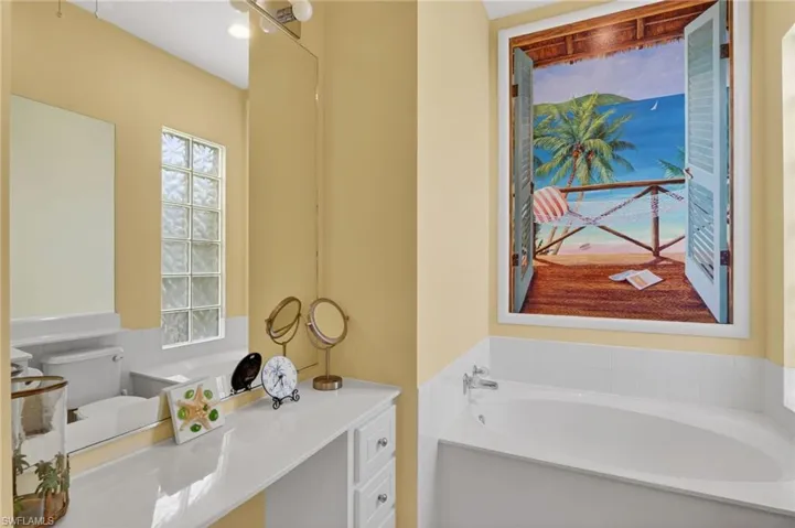 4695 Navassa Ln, Naples, Florida 34119