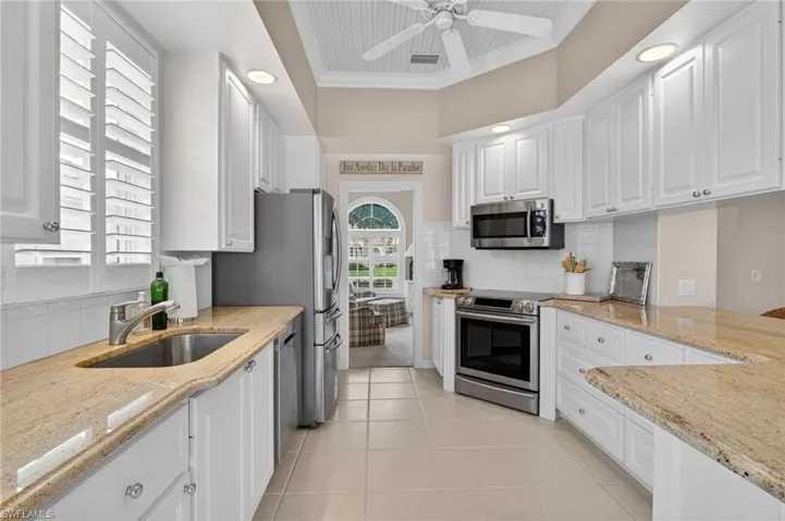 4695 Navassa Ln, Naples, Florida 34119