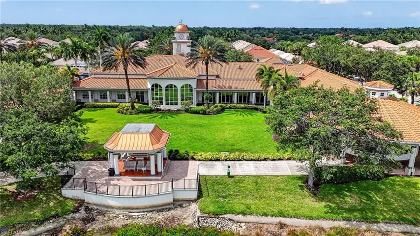 4695 Navassa Ln, Naples, Florida 34119