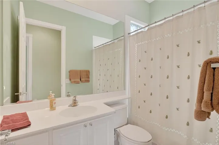 4695 Navassa Ln, Naples, Florida 34119