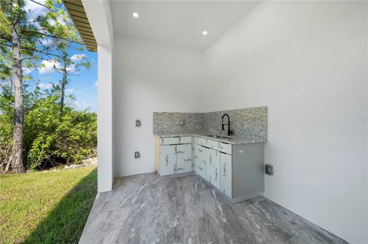 3307  45th W ST, Lehigh Acres, FL 33971