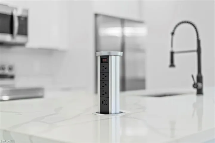 Details with light stone countertops