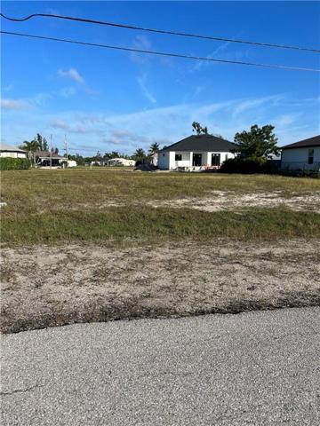 3237 NW 21st ST, CAPE CORAL FL 33993