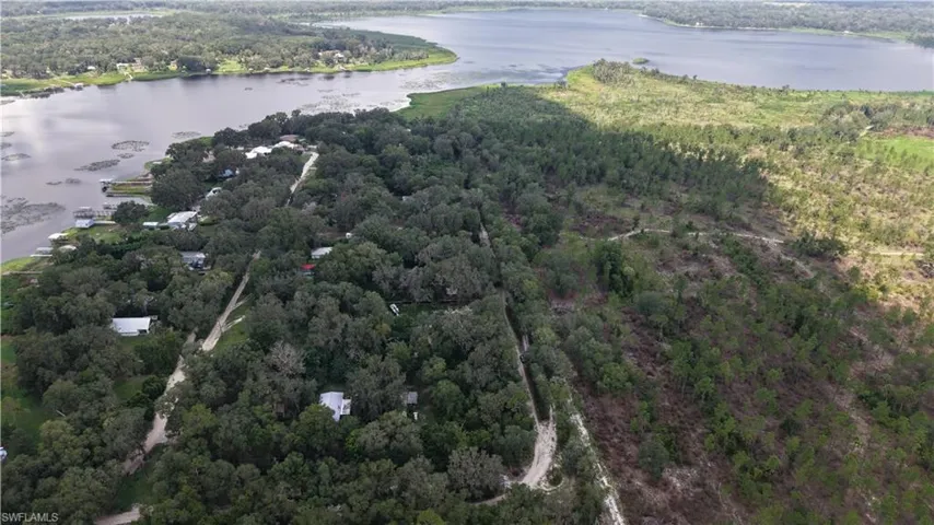 , Hawthorne, Florida 32640