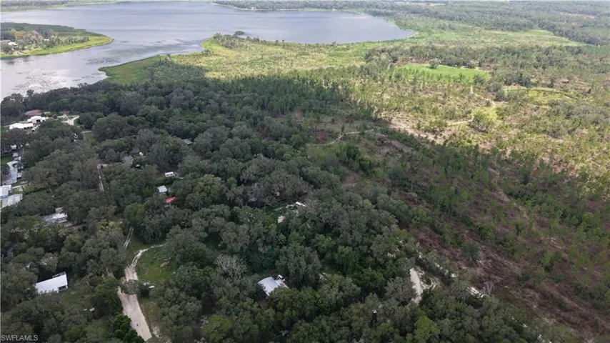 , Hawthorne, Florida 32640