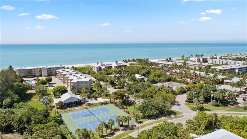 Pre Hurricane ian showing amenities