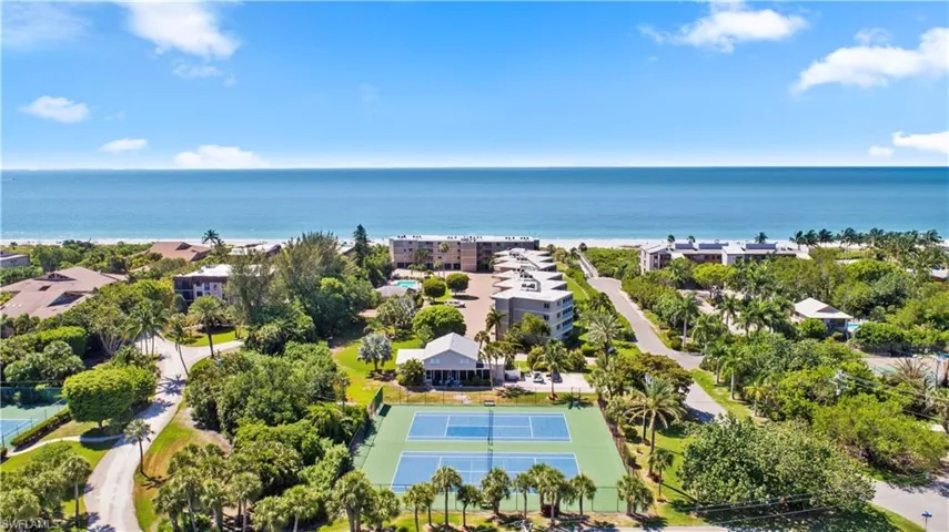 Pre Hurricane ian showing amenities