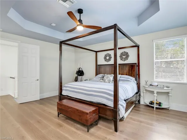 2114  Isla De Palma  CIR, Naples, FL 34119