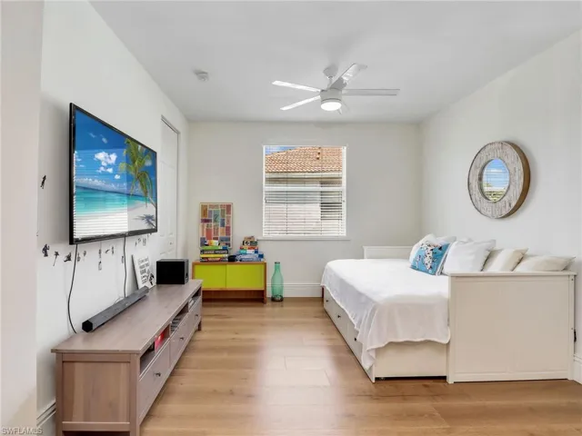 2114  Isla De Palma  CIR, Naples, FL 34119
