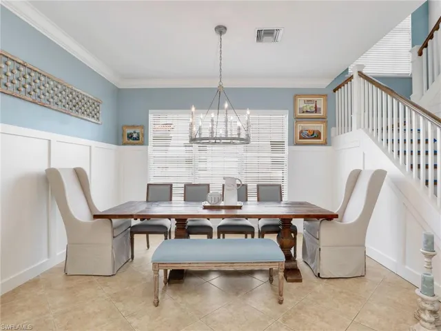 2114  Isla De Palma  CIR, Naples, FL 34119