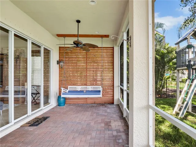 2114  Isla De Palma  CIR, Naples, FL 34119