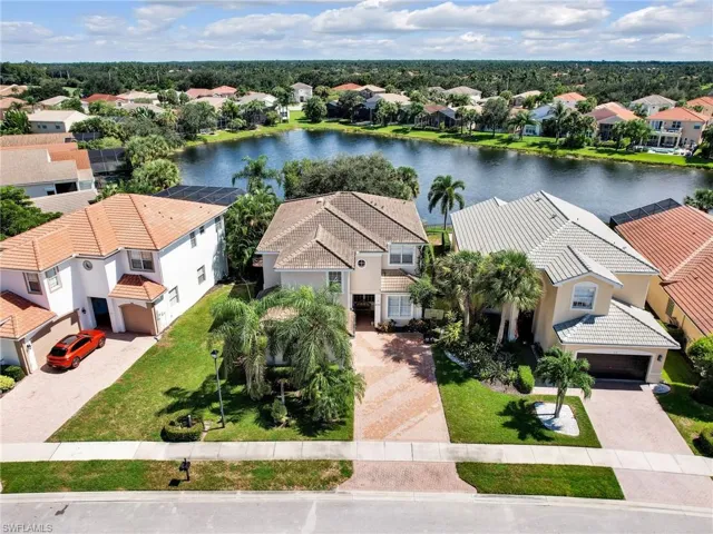 2114  Isla De Palma  CIR, Naples, FL 34119