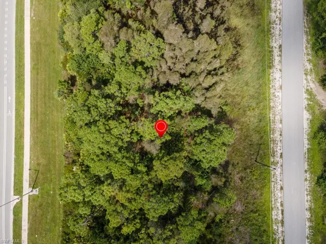 2808  Meadow  RD, Lehigh Acres, FL 33974