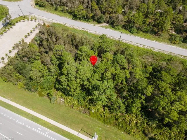 2808  Meadow  RD, Lehigh Acres, FL 33974