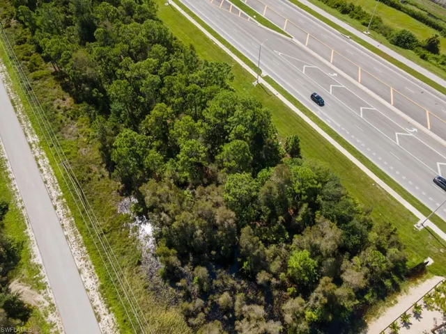 2808  Meadow  RD, Lehigh Acres, FL 33974