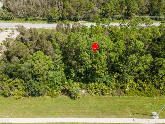 2808  Meadow  RD, Lehigh Acres, FL 33974