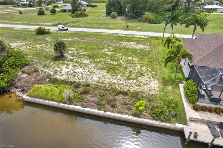 2817 Nw 45th Ave, Cape Coral, Florida 33993