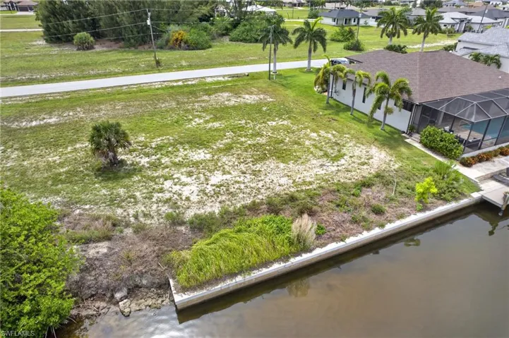 2817 Nw 45th Ave, Cape Coral, Florida 33993