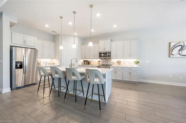 28069  CAPTIVA SHELL  LOOP, Bonita Springs, FL 34135