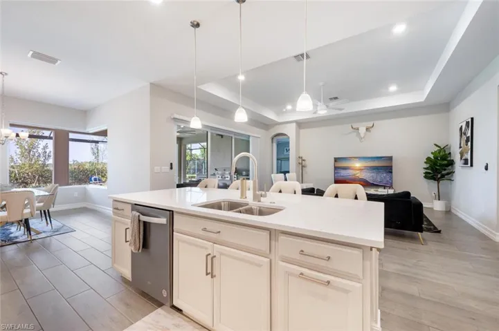 28069  CAPTIVA SHELL  LOOP, Bonita Springs, FL 34135