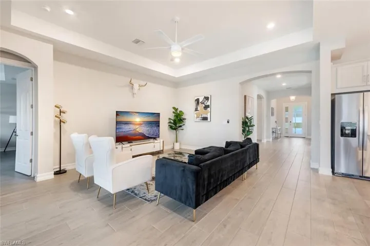 28069  CAPTIVA SHELL  LOOP, Bonita Springs, FL 34135