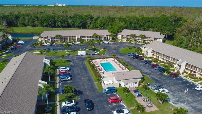 13080  White Marsh  LN, Fort Myers, FL 33912