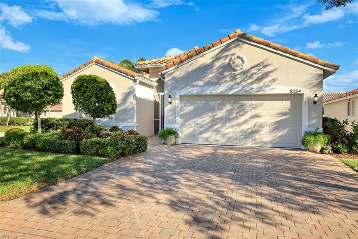 9354  Springview  LOOP, Estero, FL 33928