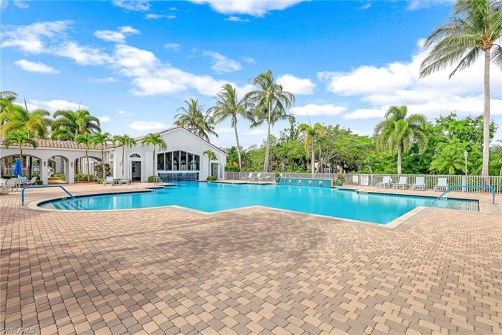 9354  Springview  LOOP, Estero, FL 33928