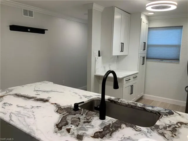 632  Victoria  DR, Cape Coral, FL 33904